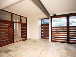 contemporary-door-and-sidelight-entries-16